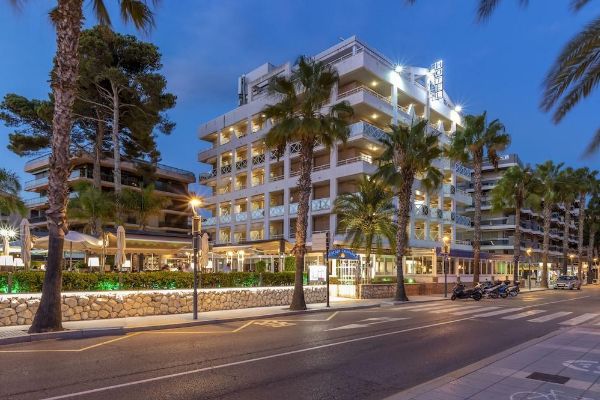 Casablanca Playa Hotel & Suites (Salou)